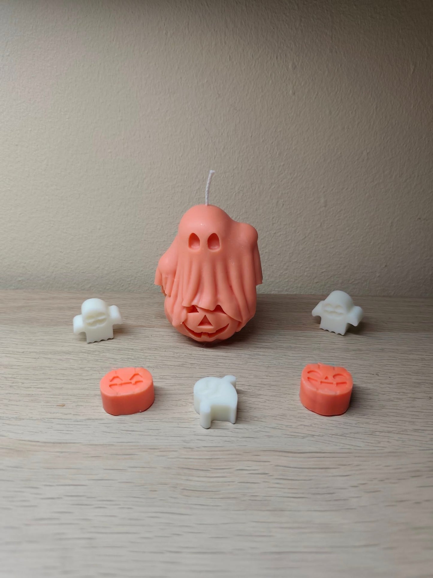 Freddy Pumpkin - Ghost Candle