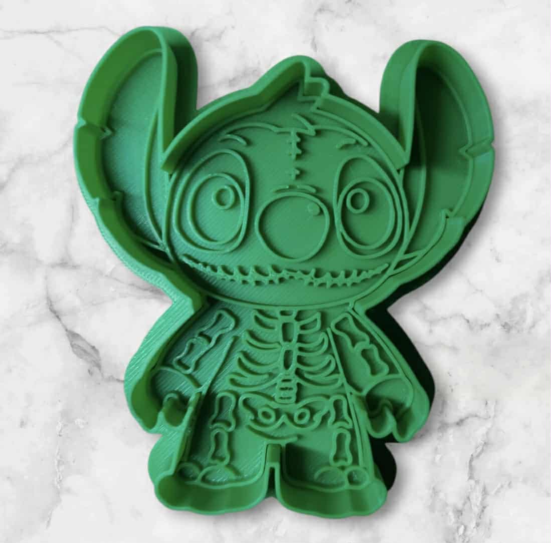 Cookie Cutter Stitch Skelet